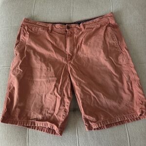 Banana Republic Men's Coral Shorts Sz.36
